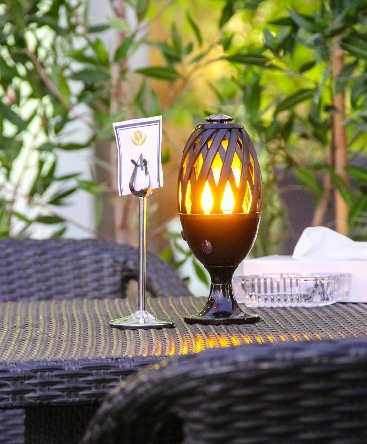 מלון Golden Tulip אל חובר מראה חיצוני תמונה